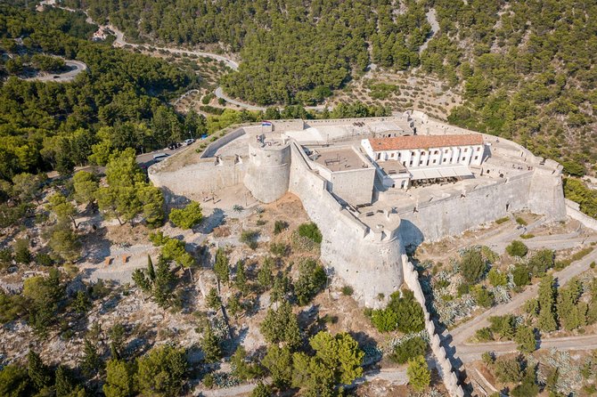 Full-Day Private Hvar, Brac, and Pakleni Islands Boat Cruise from Trogir - What the private format really adds