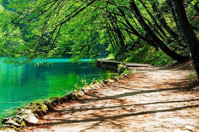 Full-Day Private Plitvice Lakes National Park roundtrip transfer from Split - Is $476.15 good value?