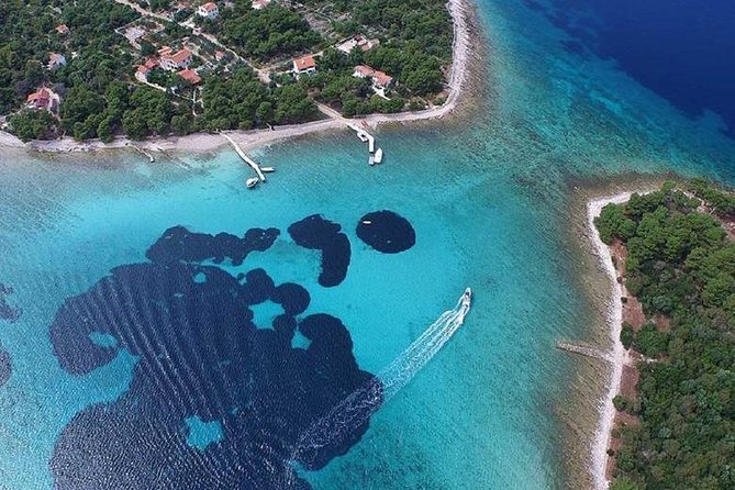 Half-Day Private Boat Tour from Split to Blue Lagoon - One hour among Trogir’s medieval walls