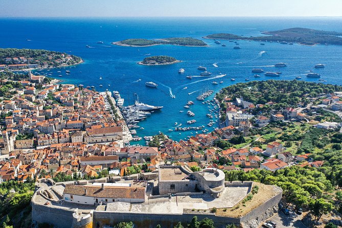 HVAR & 4 Islands PRIVATE BOAT TOUR - Key points to know before booking