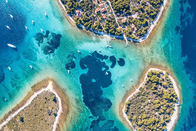 HVAR & 4 Islands PRIVATE BOAT TOUR - What the $1,445.74 price really buys