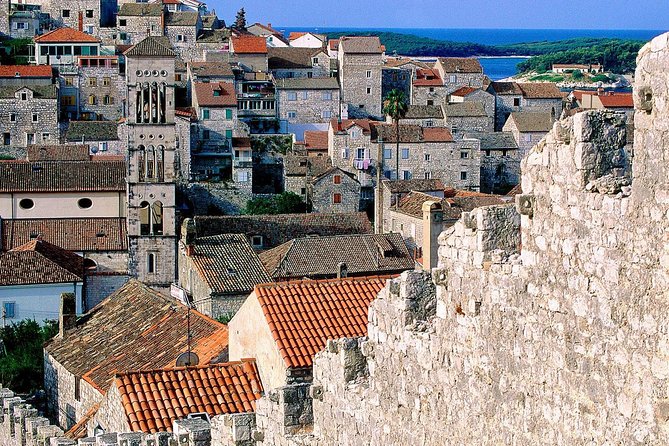 Hvar and Pakleni Tour with Speedboat Ride from Split or Trogir - The climb to Tvrdava Fortica