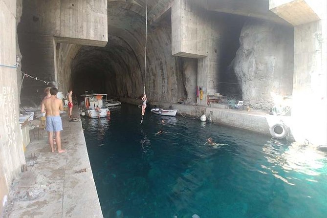 Hvar-Brac-Solta speedboat tour from Split or Trogir - Who will enjoy this route most