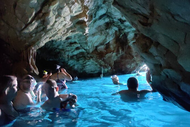 Hvar (Hidden Bays) & Brac (Golden Horn) PRIVATE full day tour - Vrboska: Lunch and a Change of Pace