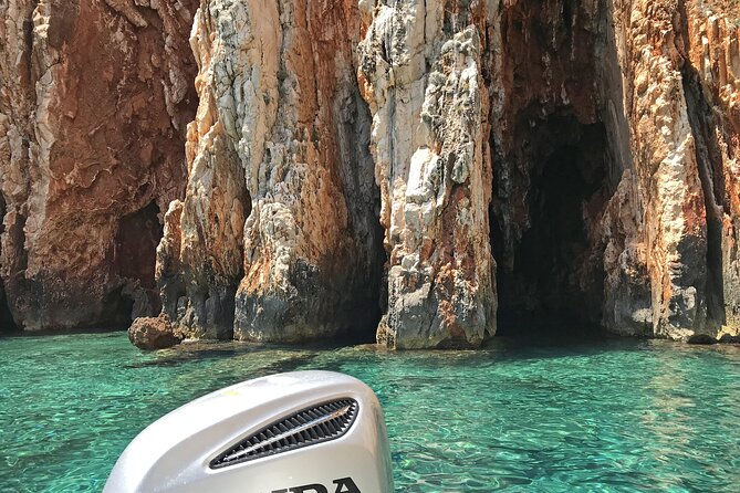 Hvar & Pakleni islands - Private speedboat tour - Who will enjoy this day most