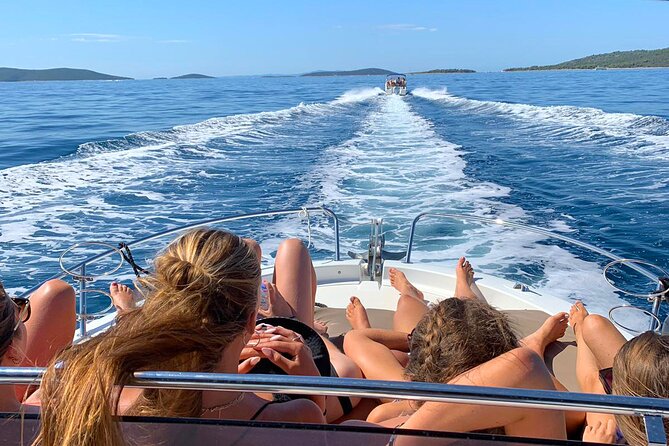 Islands Brač, Šolta & Blue lagoon - Private speedboat tour - The Blue Lagoon in the afternoon