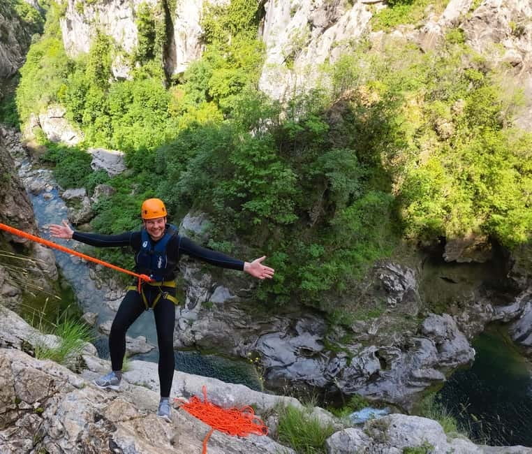 Iz Omisa/Zadvarija: Extremni Canyoning na rijeci Cetini - Key points to know before booking