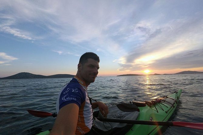 Kayaking to the island Prvić - Fitness, comfort, and the honest difficulty level