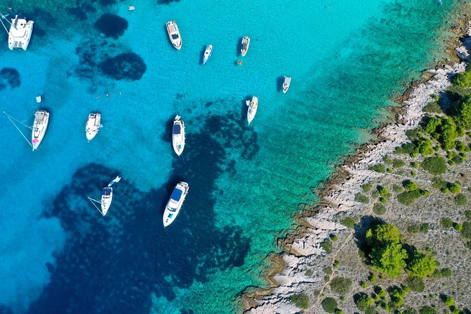 Kornati Private Boat Tour Experience - A seafood lunch on Levrnaka