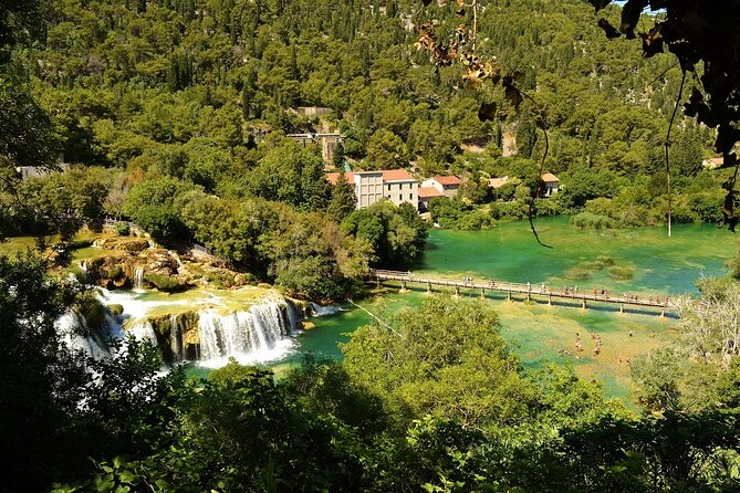 Krka Waterfalls, Lake Cruise & Skradin - What the guide adds to the day