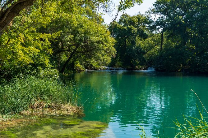 Krka Waterfalls with 30min river cruise from Split or Kaštela - The 30-minute cruise toward Skradin