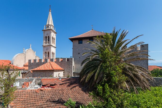 Local Life Tour - The Stari Grad Plain connects the island to its farms