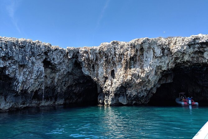 Luxury Blue Cave & 5 Islands Tour from Split - Lunch and free time at the Pakleni Islands