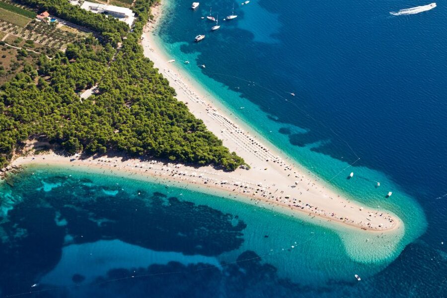 Makarska: Golden Horn Beach & Secluded Bays Speedboat Tour - From Makarska Marina to Brač in 50 minutes