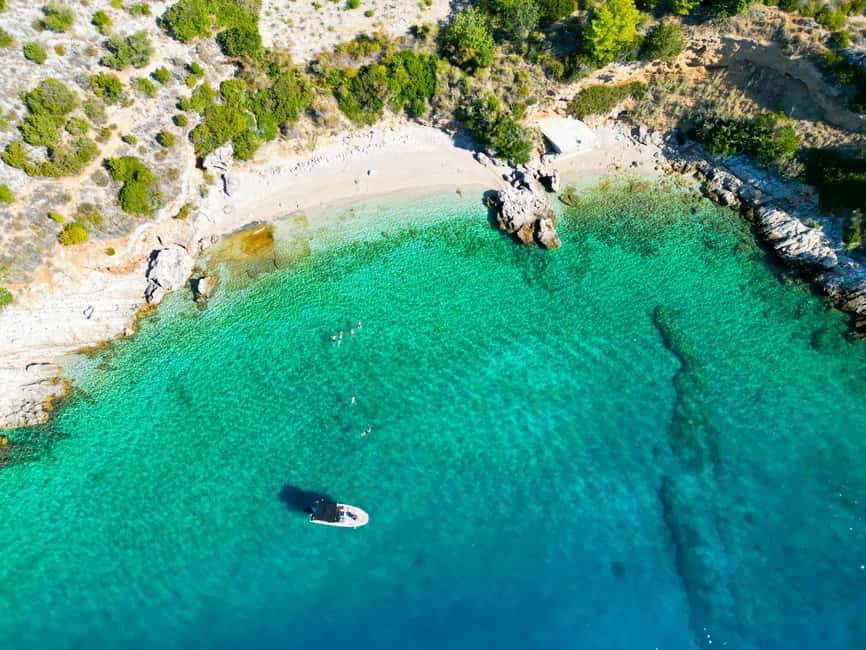 Makarska: Golden Horn Beach & Secluded Bays Speedboat Tour - The Bol-area stop adds a quieter swim