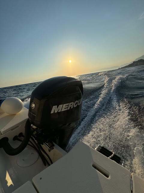 Makarska: Sunset private boat tour from Makarska - What to bring and how to plan the evening