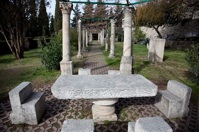 Paint Away: Ancient Salona Tour with Wine, Dine, and Delight! - Timing, meeting point, and transport details