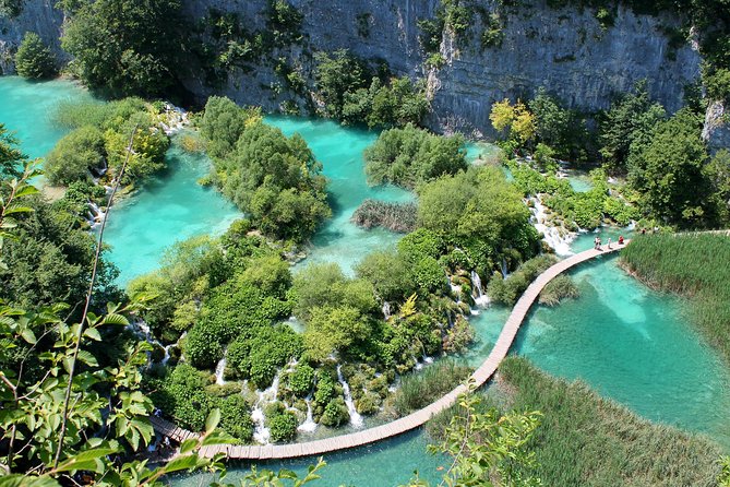 Plitvice Lakes National Park: Day Trip from Omiš - Four and a Half Hours Among Lakes and Falls