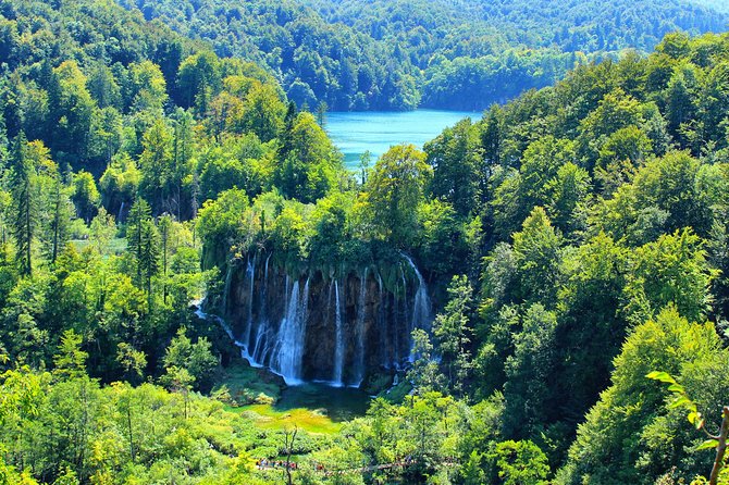 Plitvice Lakes National Park Tour from Zadar - The morning ride from Zadar
