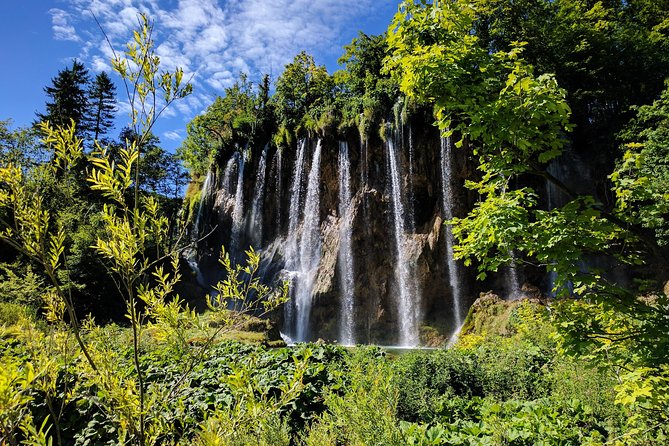 Plitvice Lakes National Park Tour from Zadar - Crowds, heat, and the best way to prepare
