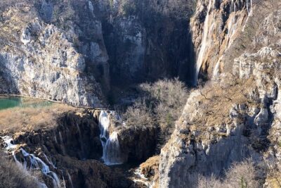 Plitvice lakes private round trip transfer (including waiting time)