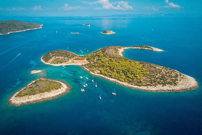 Private Blue Cave 5 Islands Tour from Trogir - Three hours in Hvar Town