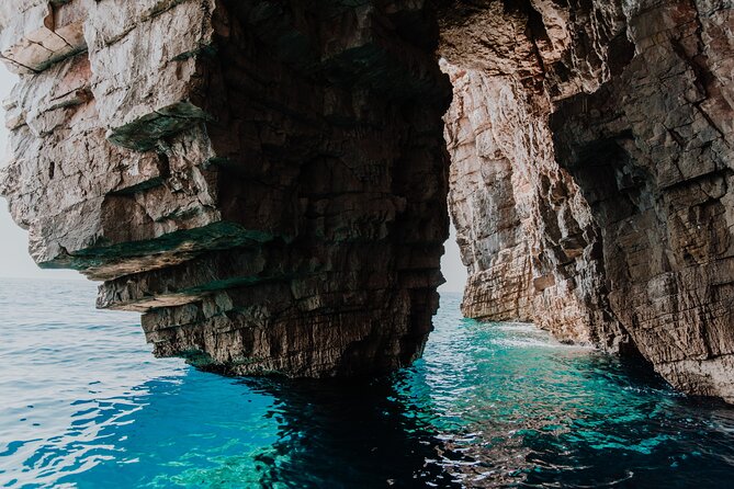 Private Blue cave, Mamma Mia and Hvar, 5 islands tour from Split - Stiniva Cove and Srebrena beach from the sea