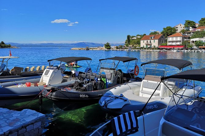 Private Blue Lagoon and 3 islands Tour from Trogir and Split - What the private boat format changes