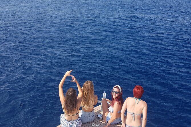Private Blue Lagoon and Hidden Bays tour from Split & Brac for 12 - Who will enjoy this private Croatia boat tour