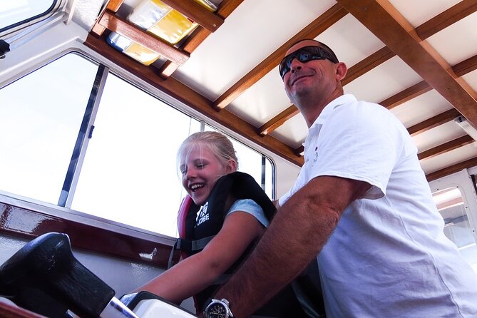 Private boat tour for small groups to Blue Lagoon and Solta Island - Stomorska, Solta’s old port