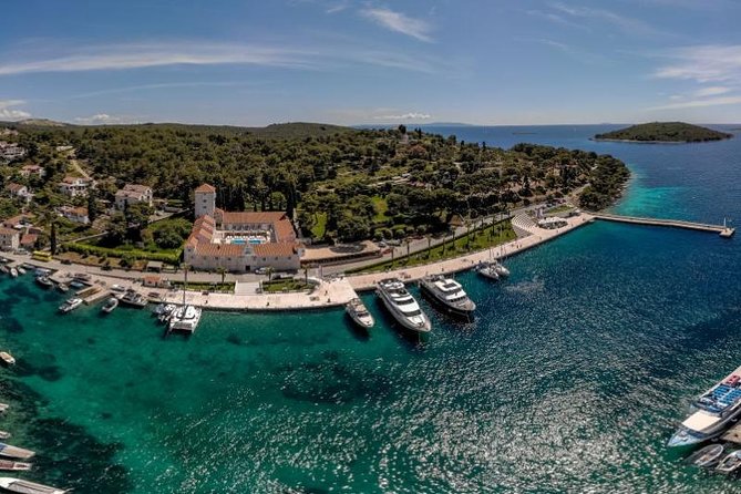 Private Full-Day 3 islands tour with snorkelling - Two Hours in Stomorska, With Lunch Optional