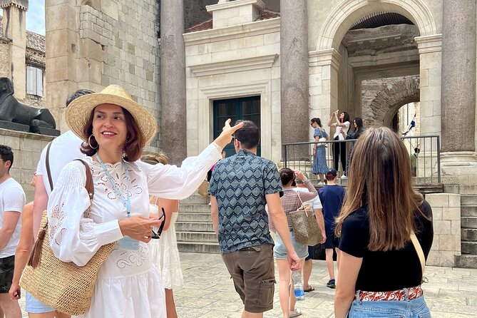 Private Grand Tour of Split - The Old Town Walk, With Room for a Coffee