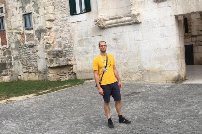 Private History and Trivia Walking Tour by a Local Guide - Gates, the City Museum, and a Game of Thrones connection