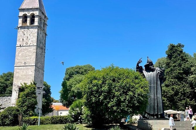 Private History and Trivia Walking Tour by a Local Guide - The Golden Gate and Grgur Ninski