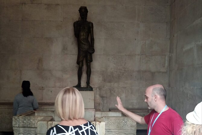 Private History tour - small group - The Temple of Jupiter and the Vestibule