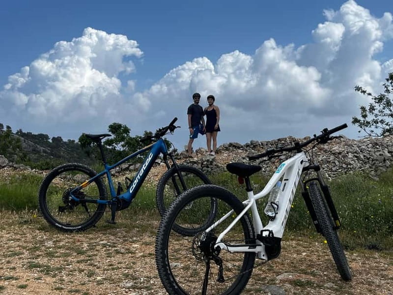 Private Hvar Island E-Bike Tour - Why an e-bike is a smart way to see Hvar