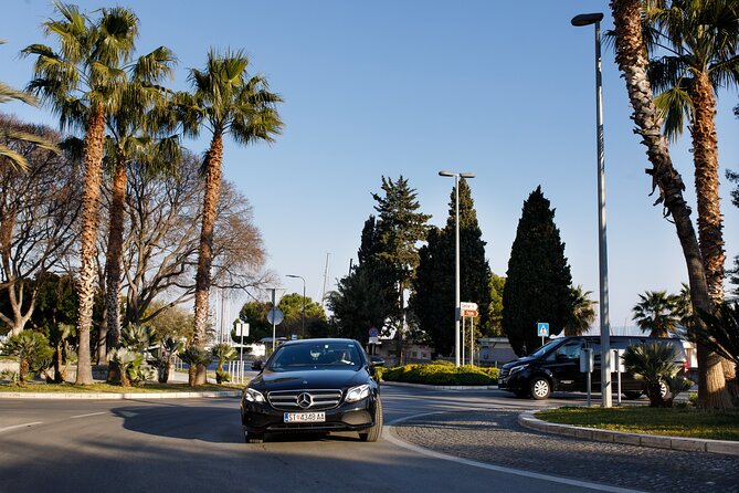 Private Luxury Transfer from Split to Zagreb - Rest stops and the no-food policy