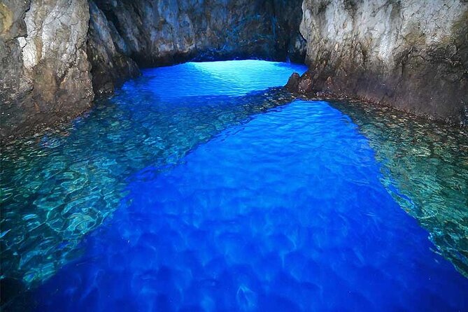 Private speedboat tour to Blue Cave and visit Island Hvar - Stiniva Bay gives the day its beach time