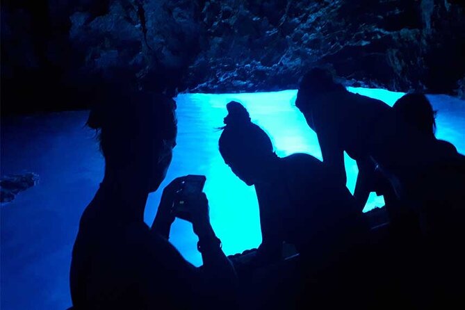 Private speedboat tour to Blue Cave and visit Island Hvar - Is this a good trip for families?
