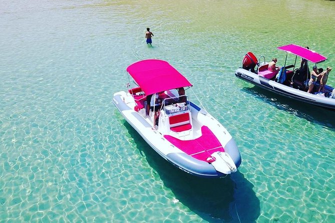 Private speedboat tour to Blue cave, Vis and Hvar - A full day across the central Dalmatian islands