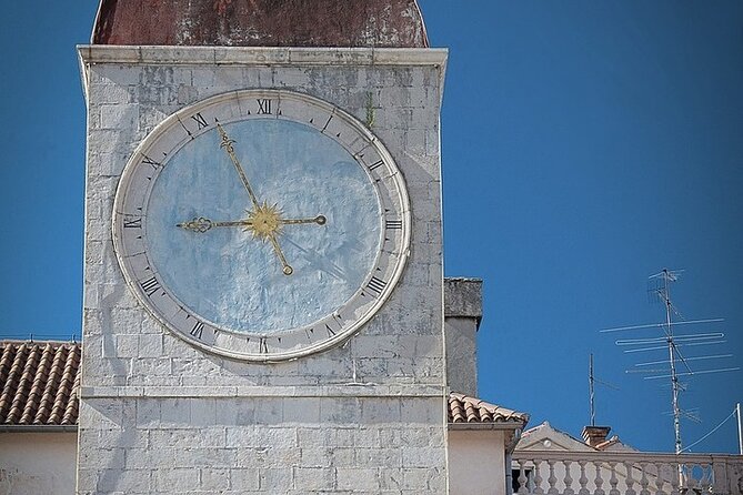 Private Split and Trogir Tour with Pick Up and Drop Off - Your one-hour pause for shops, gelato, and photos