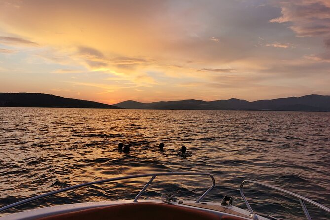 Private Sunset Tour from Split + Bottle of Wine Included - What the skipper adds to the evening