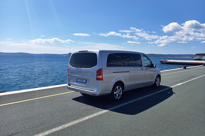 Private taxi transfer from Split to Split airport - A calm final ride from Split to the airport