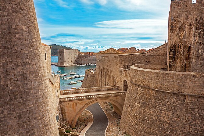 Private taxi transfer from Split to Split airport - Booking details that keep the handoff simple