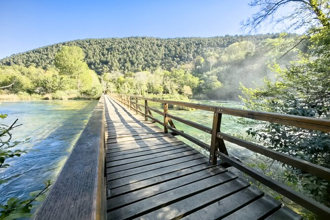 Private tour to Krka waterfalls- Lunch included - A village lunch that breaks up the drive