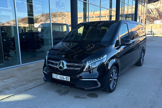 Private transfer from Split airport to Split, 1-7 person - A simple arrival from Split Airport