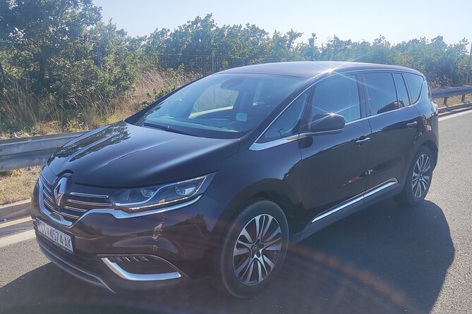Private Transfer from Split to Dubrovnik via Ston City Walls - Door-to-door pickup in Split