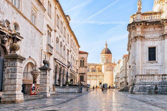 Private Transfer from Split to Dubrovnik with 2 hours for sightseeing - Vehicle space for one person or a group of fourteen