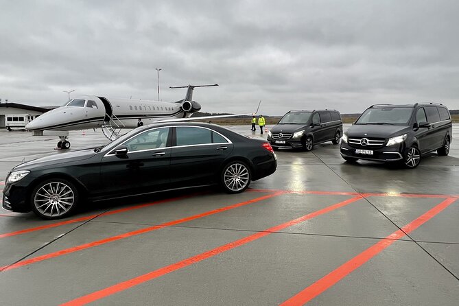 Private Transport from/to Croatia Hotel, Ports and Split Airport - A driver who helps set the tone