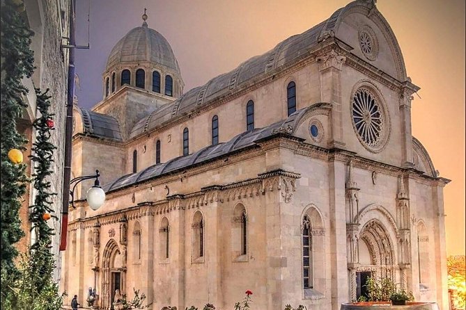 Private walking tour of Sibenik - From Obala hrvatske mornarice into the old town